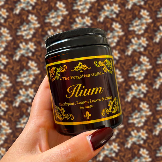 Ilium - Scented Soy Candle, Eucalyptus and Cedar