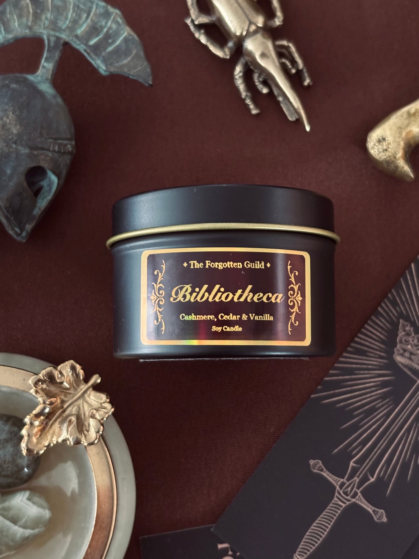 Bibliotheca - Scented Soy Candle, Cashmere and Cedar
