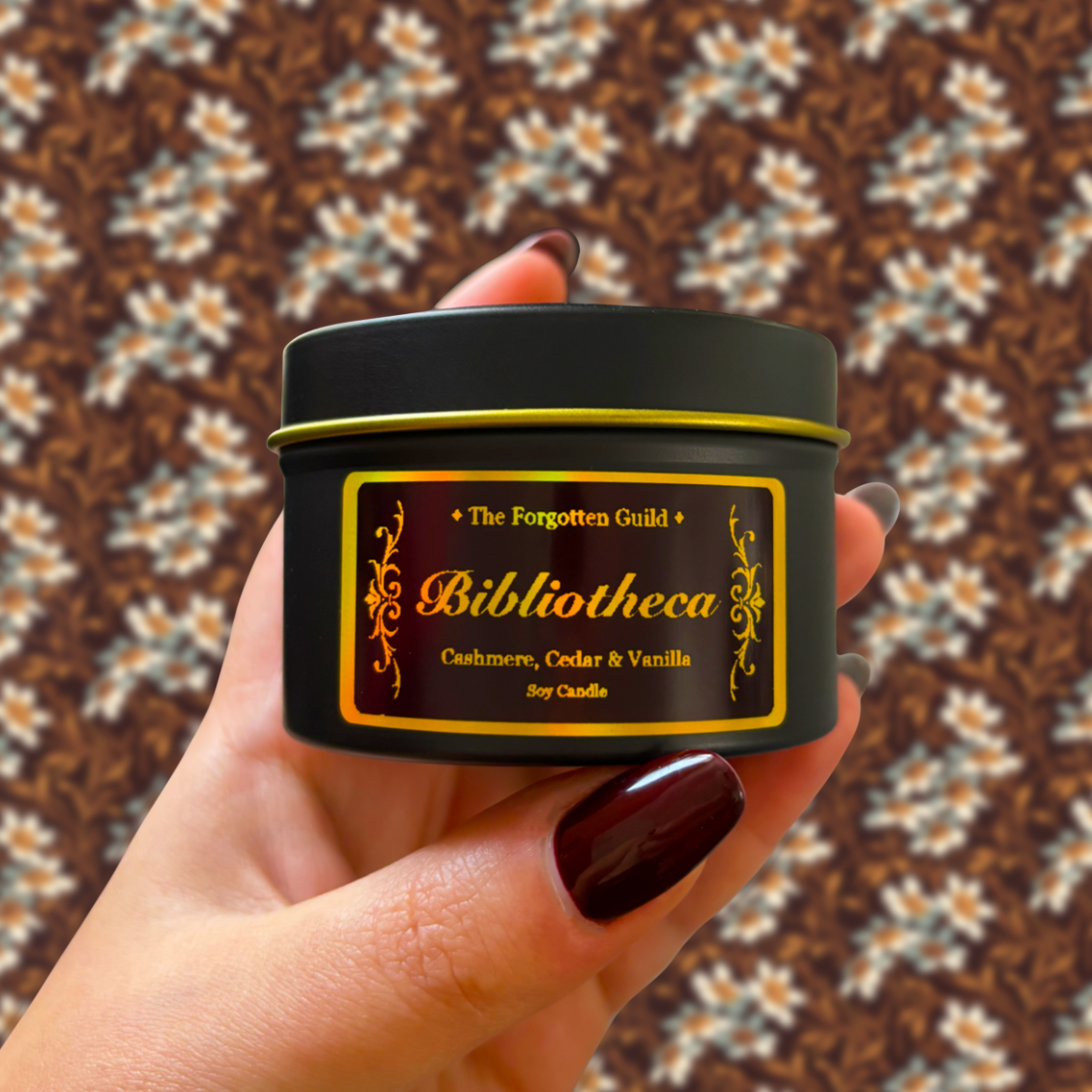 Bibliotheca - Scented Soy Candle, Cashmere and Cedar