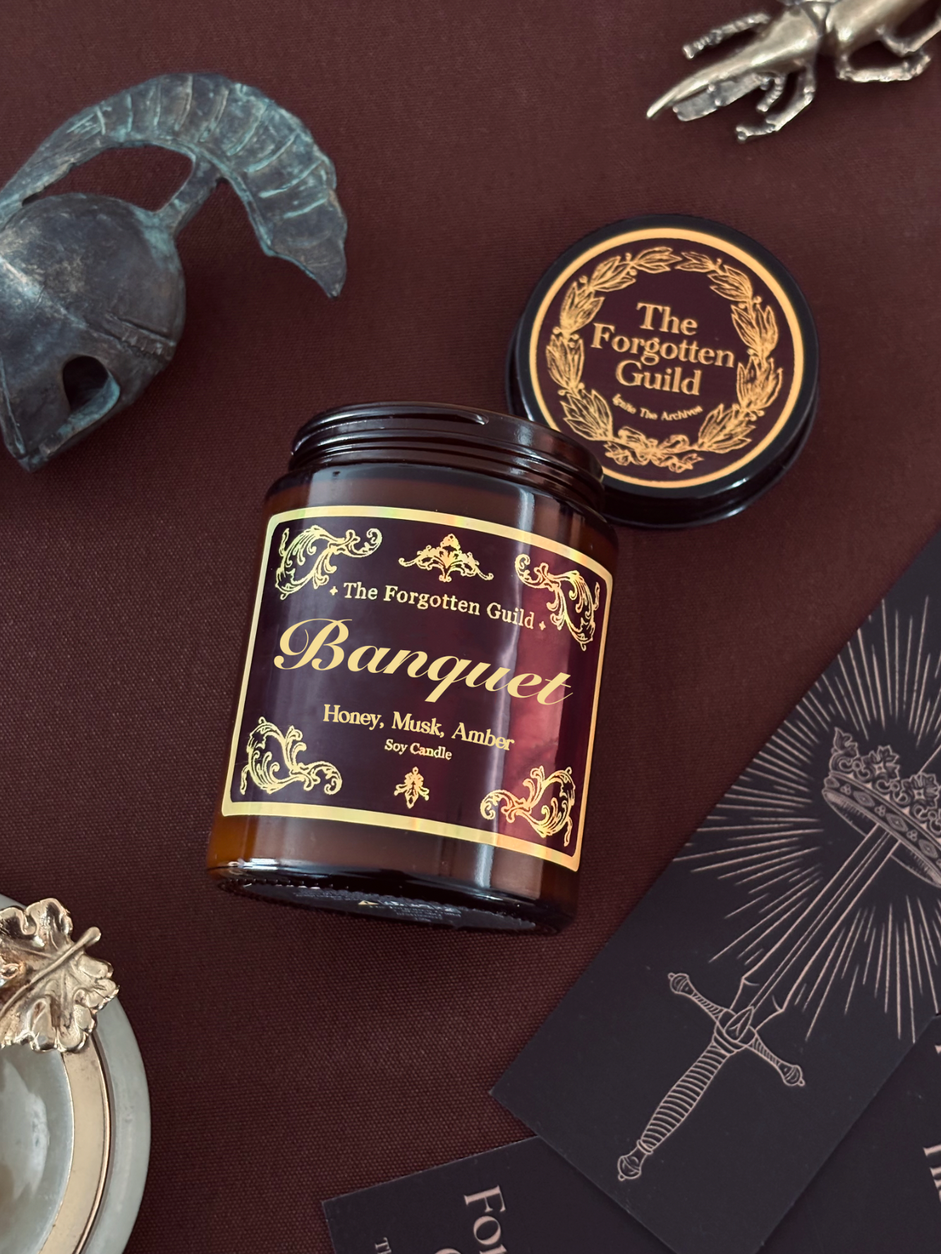 Banquet - Scented Soy Candle, Honey and Musk